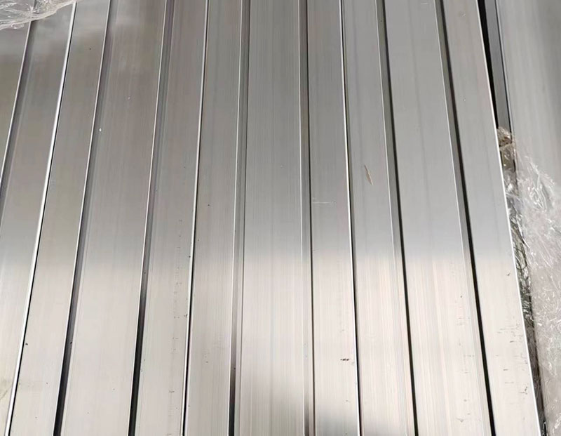 山东铝合金双槽后保险杠