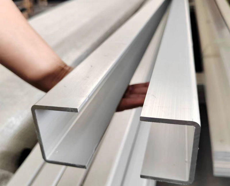 铝型槽U型